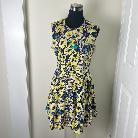 vintage Cottage Floral  Cute Drop Waist Dress Size 12 - Picture 8 of 11
